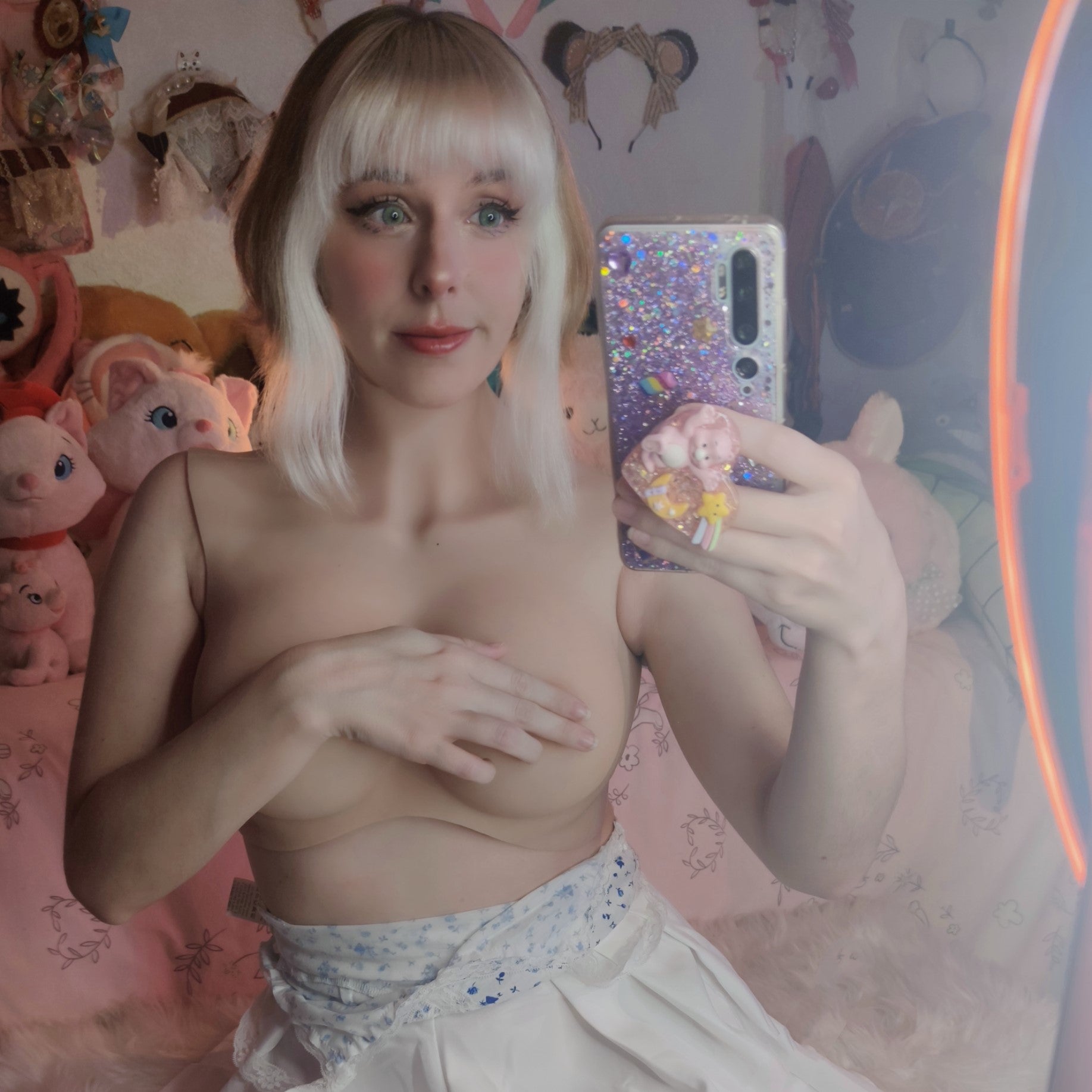 B-H Cup Silicone Breastplate Oil-Free Capillaries Make-up 8G for Crossdresser